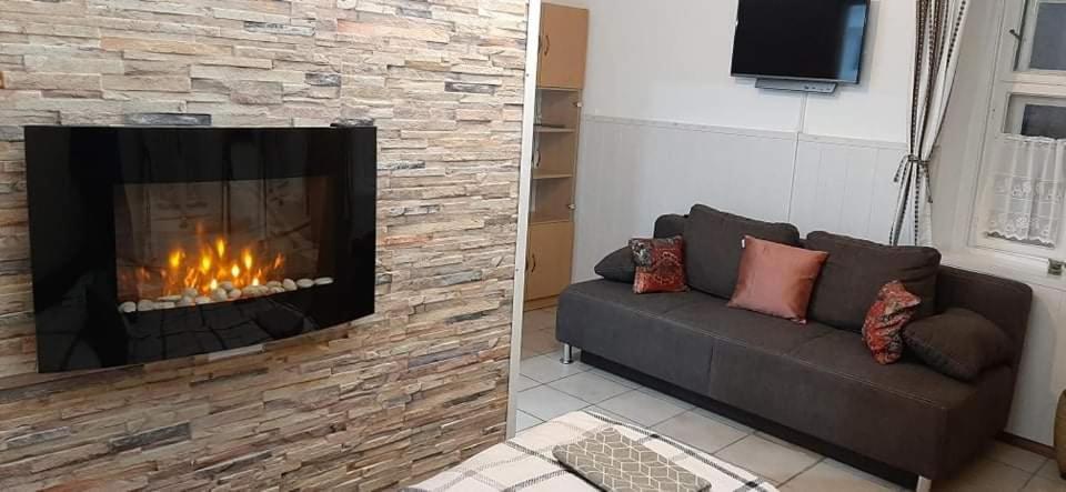Harmonia Paraszthaz Es Apartman Poroszló エクステリア 写真