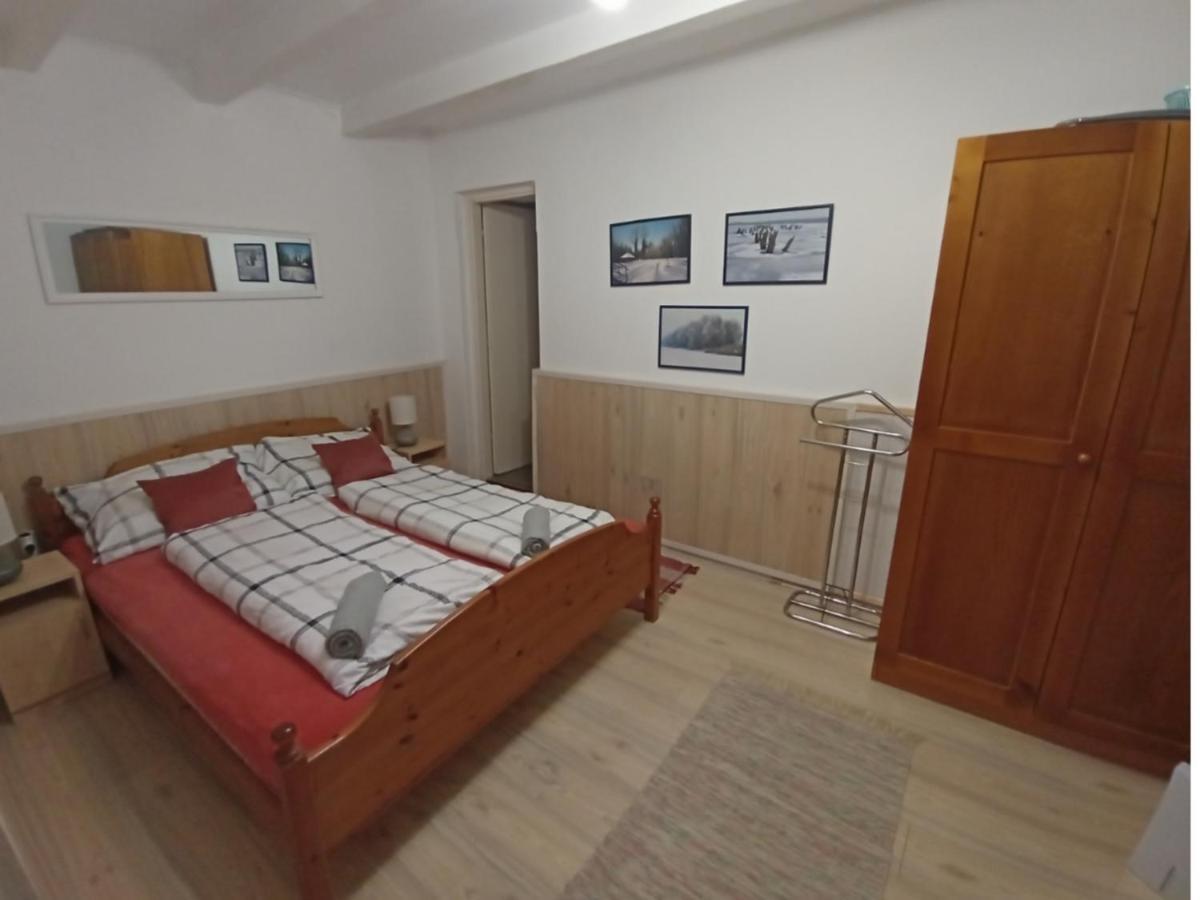 Harmonia Paraszthaz Es Apartman Poroszló エクステリア 写真